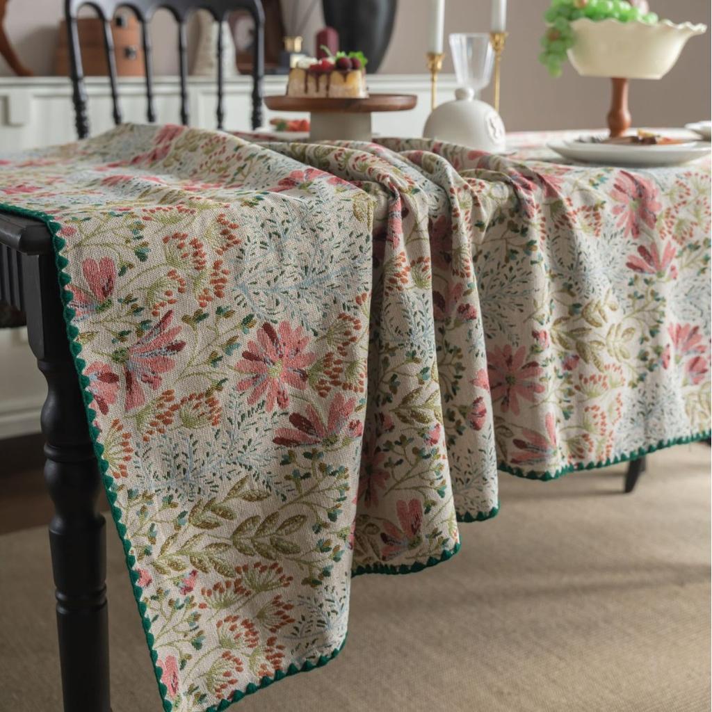 Tablecloth French Retro Embroidery Contrasting Color Dining Table Cloth Jacquard Rectangular Tablecloth Atmosphere