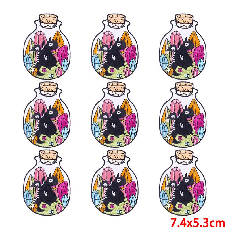 10 Pcs/lot Wholesale Embroidery Patch Iron On Patches For Clothing Patches On Clothes Jackets Decor Applique Sew Supplies