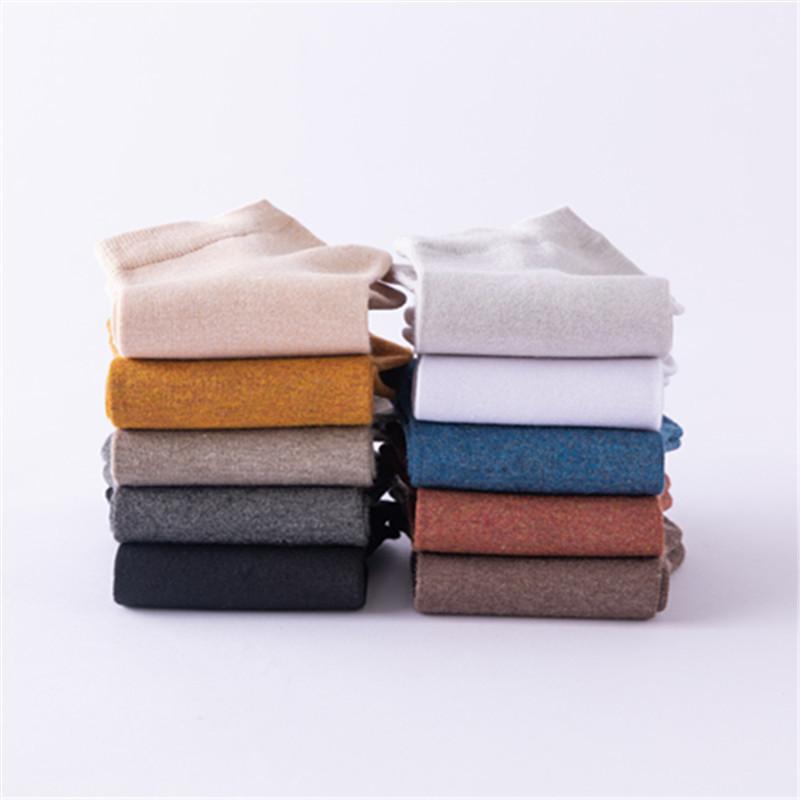 5 Pairs of Men's Retro Solid Color Short Tube Invisible Breathable Sweat Absorption Shallow Mouth Boat Socks