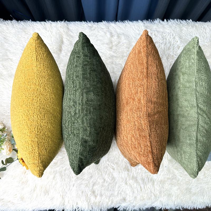 2PCS Soft Chenille Bamboo Throw Pillow Covers. Solid Color Decorative Cushion Covers with Zipper Closure Suitable for Sofa Bed Living Room Decoration