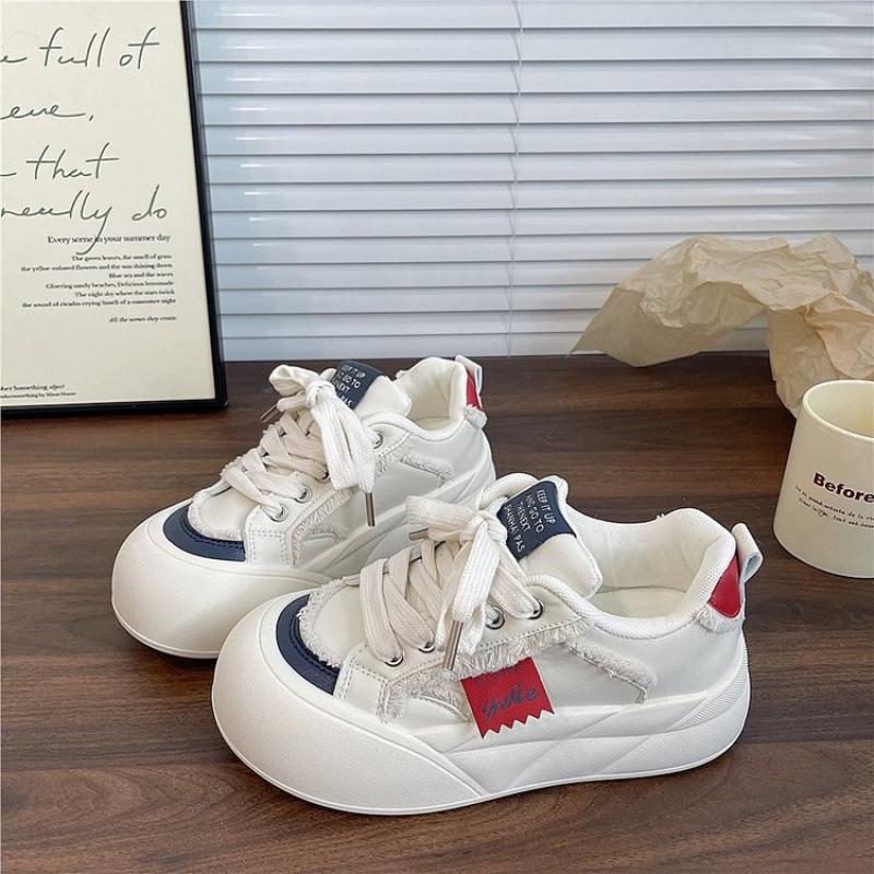 thick-soled white shoes, leather board shoes, women's models, 2025 spring and autumn new models, niche non-collision models, versatile shoes, bread