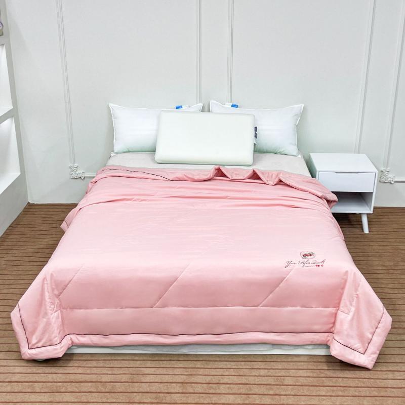 

Brangdy Cloud Cotton Cooling Summer Quilt