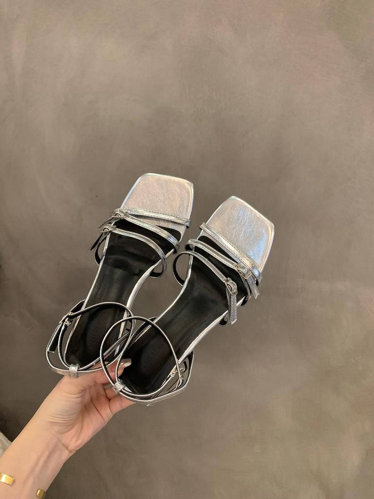 French Medium High Heel with Sandals Fairy Shoes 2025 New Summer Temperament Silver Thick Heel Roman Shoes