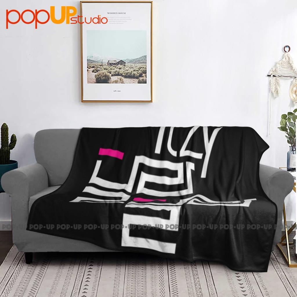 Itzy Dalla Dalla Logo Ultra-Soft Blanket Quilt Winter Sofa Cover Bed Covers
