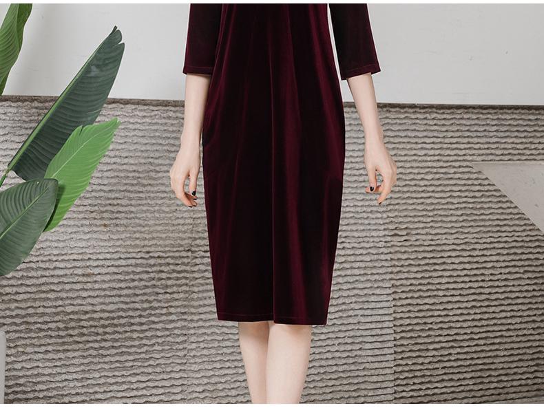 Qipao de terciopelo: Elegante vestido de otoño para un look juvenil y sofisticado.