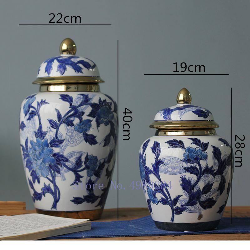 Creative Ceramics Chinese Retro Storage Tank Vase with Cover Crafts Decoration Tea Jar Candy Storage Jar Modern Home Decoration