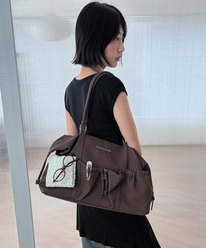 Chicks Swain Volume Draw Shoulder Bag Brown