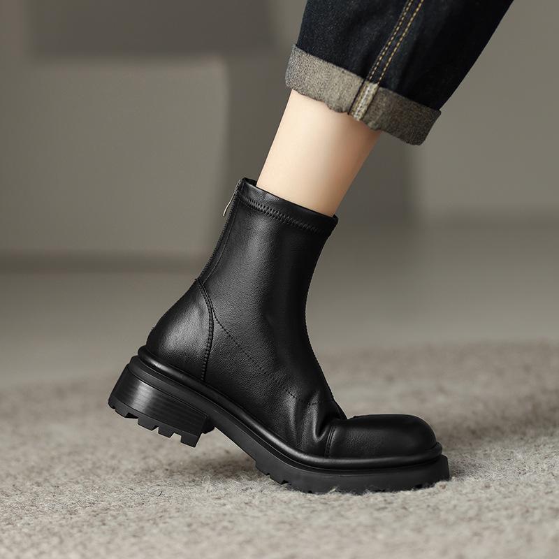 New Korean version women's Martin boots thick-soled non-slip medium heel large size women's boots square heel zipper round head autumn and winter boot