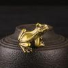 1PC Mini Brass Frog Statue Ornament Copper Animals Figurines Accessories Tea Pet