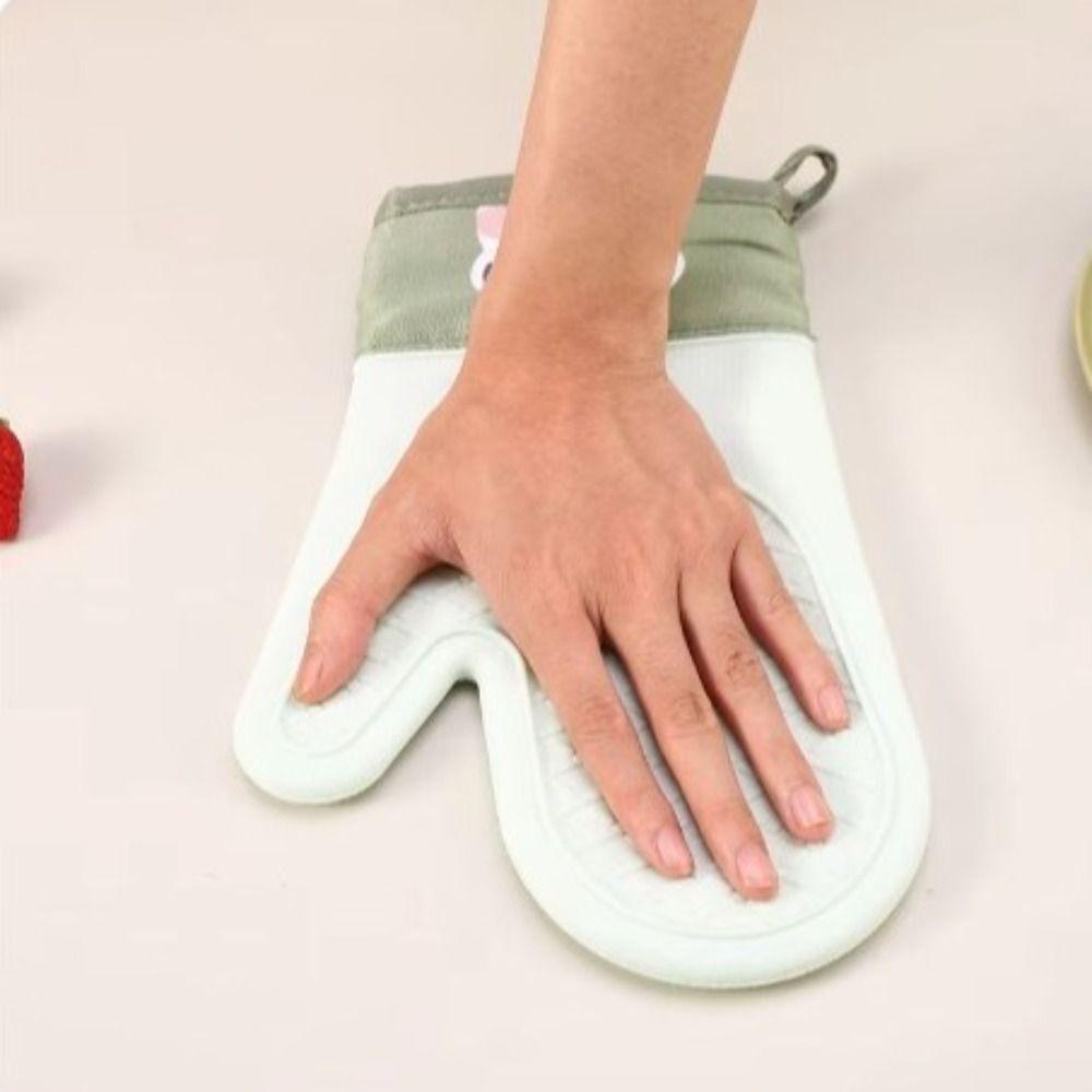 2Pcs Thickened Silicone Insulation Gloves Cartoon Bear Non-slip Oven Mitts Heat Resistant Waterproof High Temperature Gloves