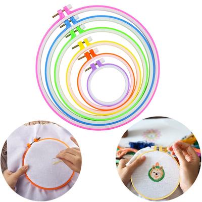 1 ADET Plastik Kullanışlı Kanaviçe Makinesi Nakış Kasnağı Bambu Çerçeve Nakış Kasnağı Yuvarlak El Sanatları Dikiş Aletleri