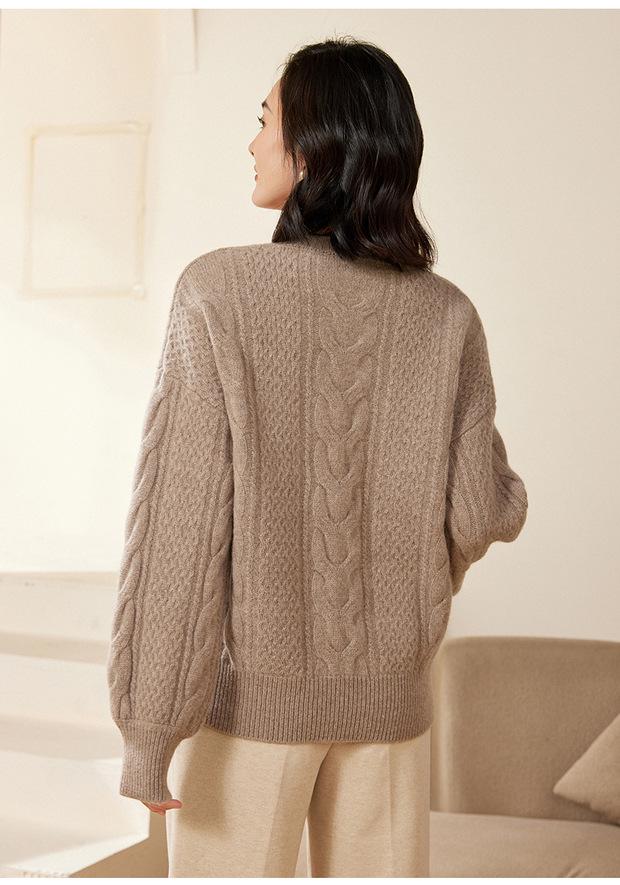 Women's 2024 Autumn/Winter Pure Wool Cable Knit Loose Pullover Sweater with Round Neck