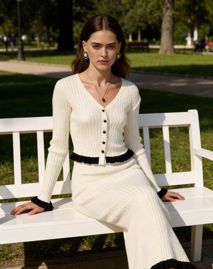 European Chic Autumn/Winter Women's Knit Cardigan & Skirt Set with Elegant French Ruffles