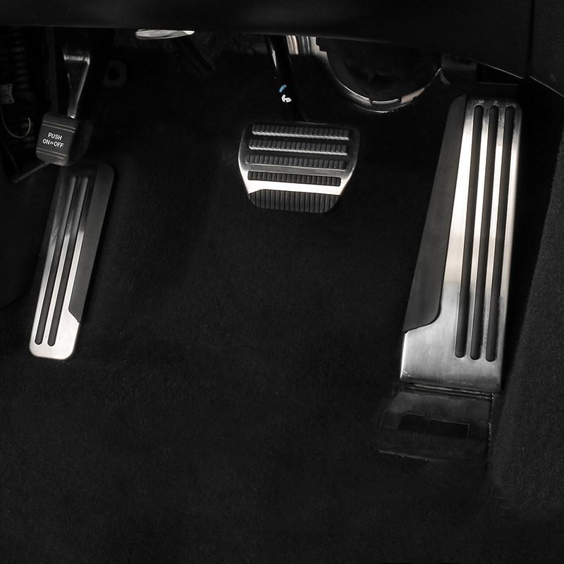 For Infiniti Q50 QX70 Q70 Q60 G25 G35 G37 EX25 EX35 EX37 FX35 FX37 FX50 Car Accelerator Brake Foot Rest Pedal Cover Accessories