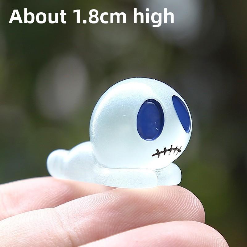 Miniature Resin Ghost Figurine With Glow Effect For Home Enthusiasts Decor