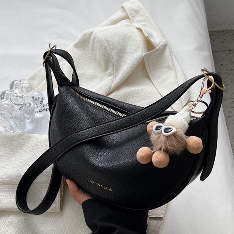 Popular Bags Women's Bags New Autumn and Winter Fashion Messenger Bags Niche Dumplings Saddle Bags