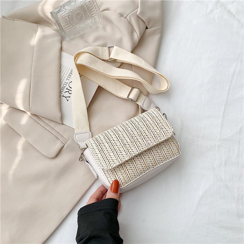 Stylish Minimalist Crossbody Bag In 2023 Spring Trendy Street Style With Synthetic Leather Lining White