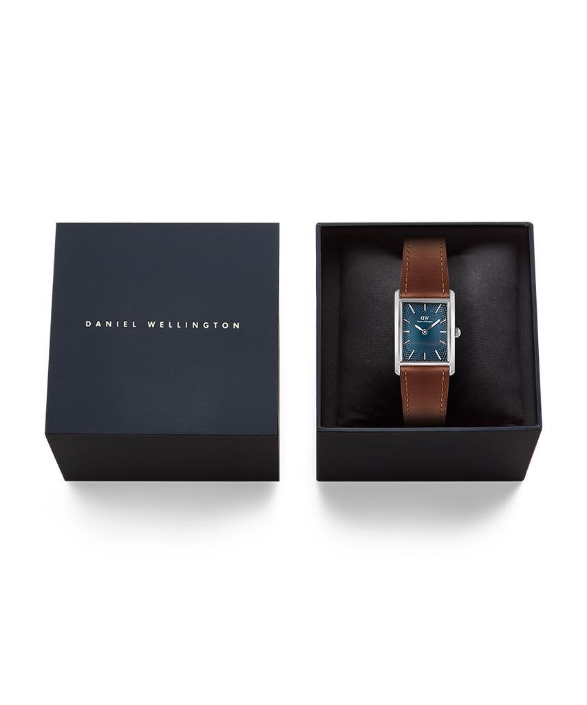 Danielwellingteon Bound Light Brown Arctic Blue Dial Vintage Brown Leather Watch