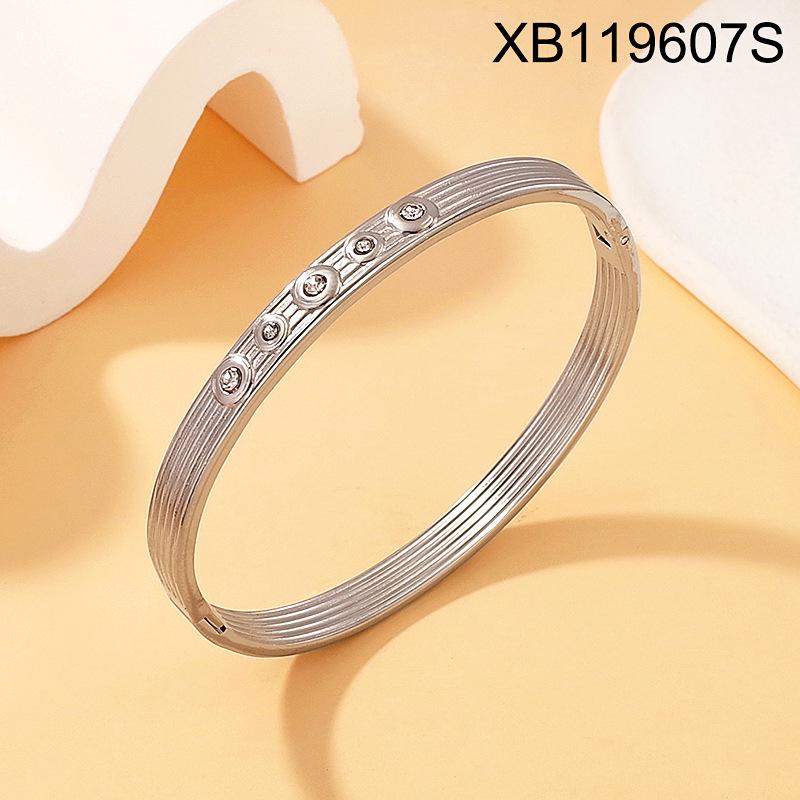 Colorfast Titanium Steel Bracelet & Elegant High-End Earrings
