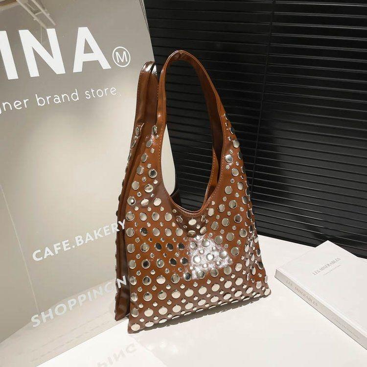 Cross-border Spanish foreign trade single large capacity tail single riveted single shoulder underarm bag