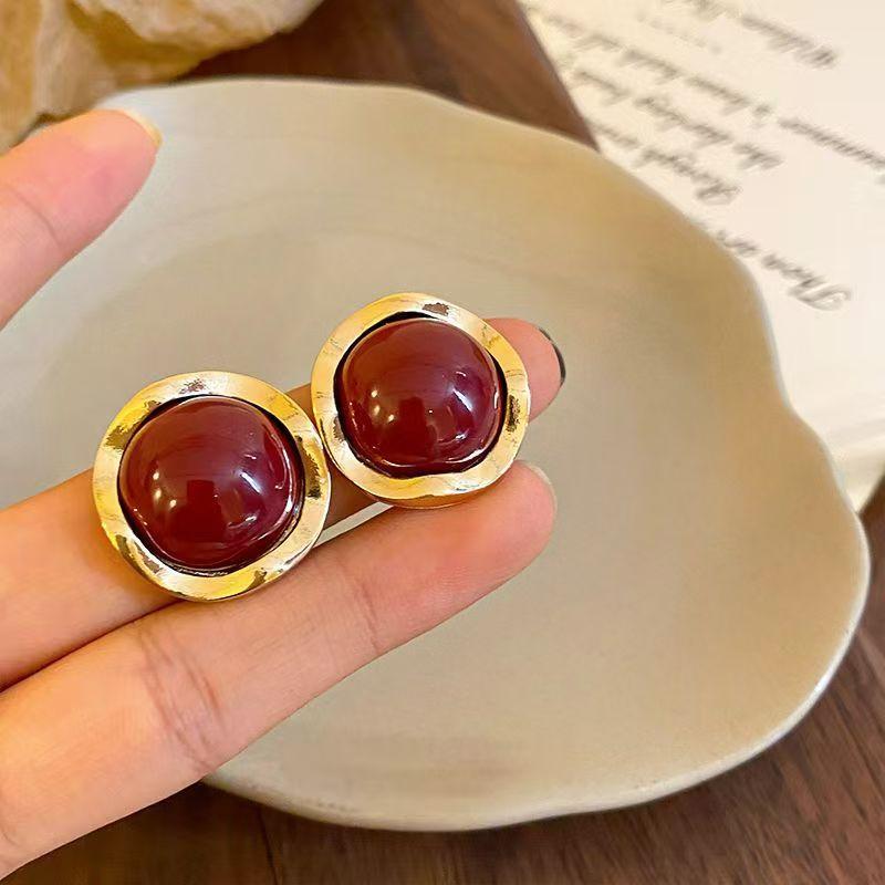 Vintage Enamel Wine Red Semicircular Stud Earrings for Women Fashion Simple Geometric Earrings Elegant Wedding Zircon Accessory