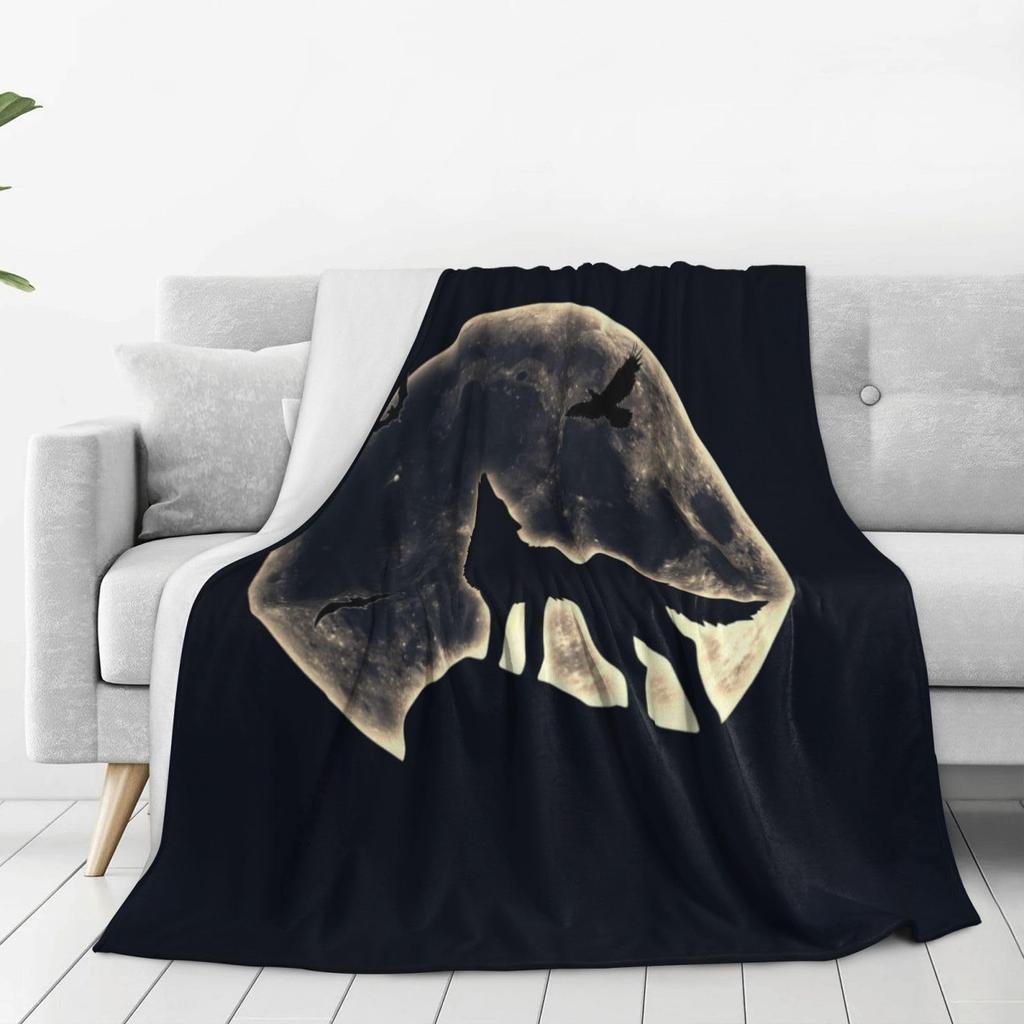 Wolf Series under the Moonlight digital-printed polyester velvet flannel cover blanket Fleece soft sofa cover blankets for beds