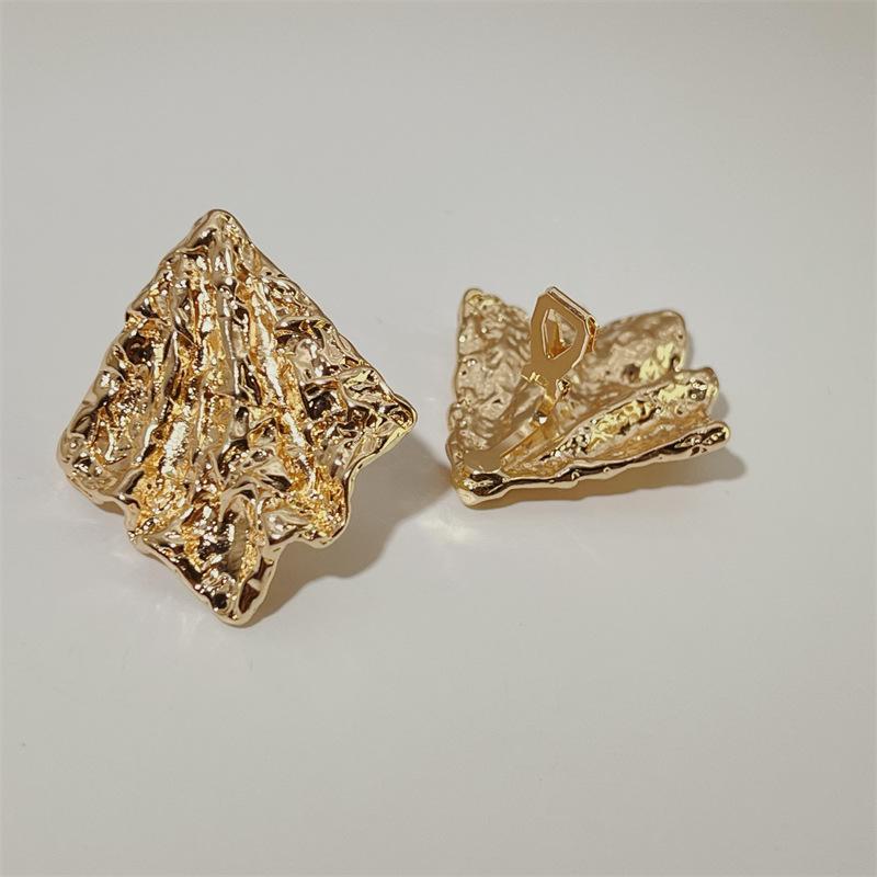 3.5cm Gold Plated Exaggerated Striped Round Clip On Earrings For Women Party Temperament Jewelry