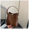 High-end Texture Versatile Portable Bucket Bag Women's 2025 New Niche Design Shoulder Bag Hot Fashion Crossbody Bag