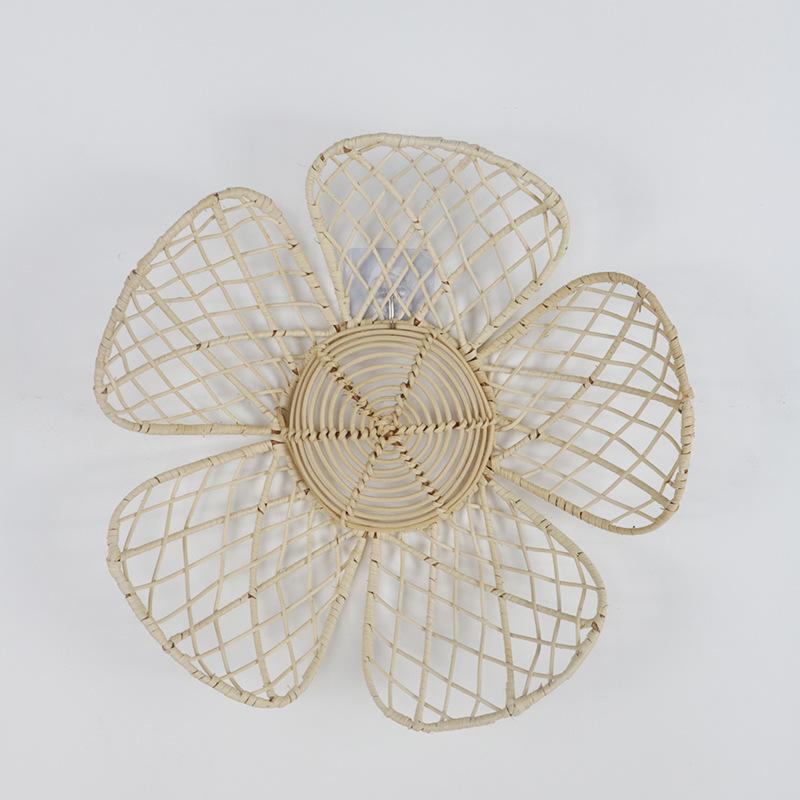 

Nordic Woven Rattan Flower Wall Decor Ornaments Handmade Rattan Art Crafts Bohemia Pastoral Homestay Home Decor Photo Props Gift