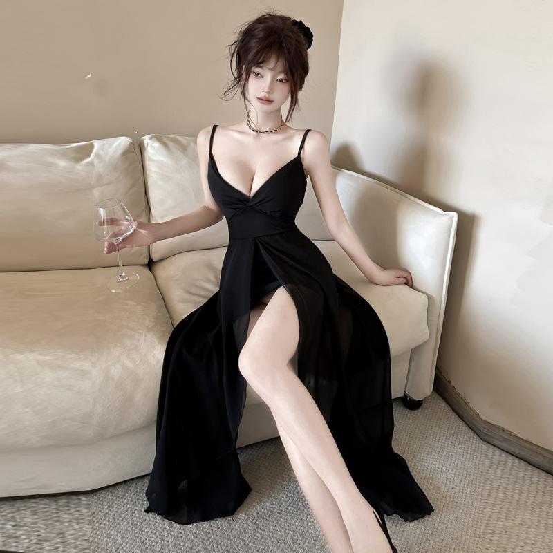 Women's Sexy Low-cut Mesh Stitching and Thin Suspender Dress