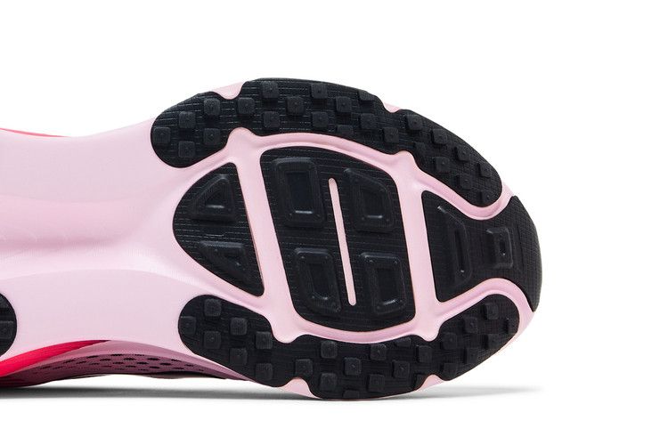 Nike Vomero 18 Růžová pěna Hyper růžová Černá