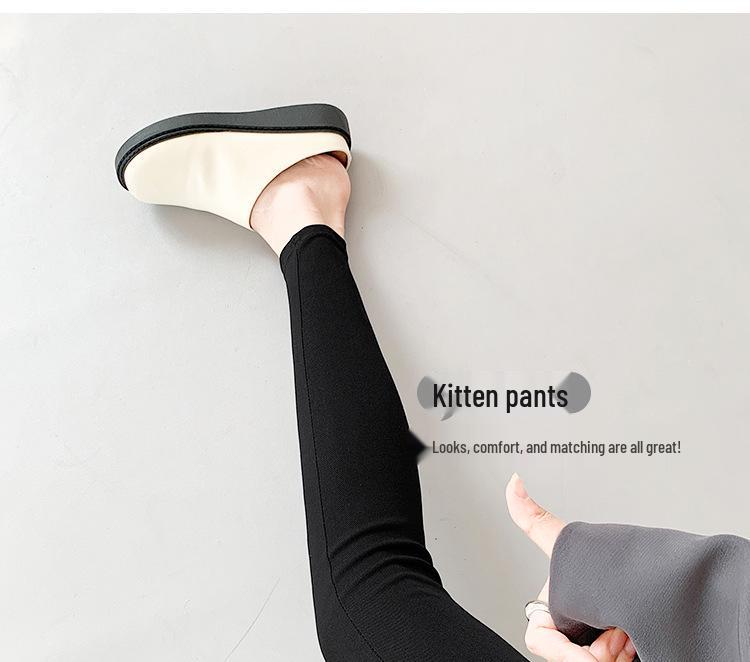 Hohe Taille Schwarze Fleece-gefütterte Koreanische Katzen-Leggings für Damen - Dehnbar, Skinny Fit Bleistifthosen