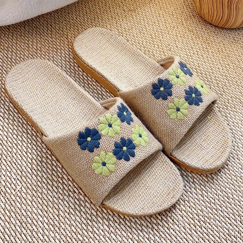 Machine embroidered women's new linen slippers women's summer home use couple indoor soft bottom non-slip cool slippers men's summer