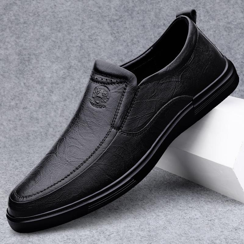 Fashion Men's Leather Business Shoes Men's Comfortable Loafers Handmade Men Casual Shoes New All-match Flats for Men