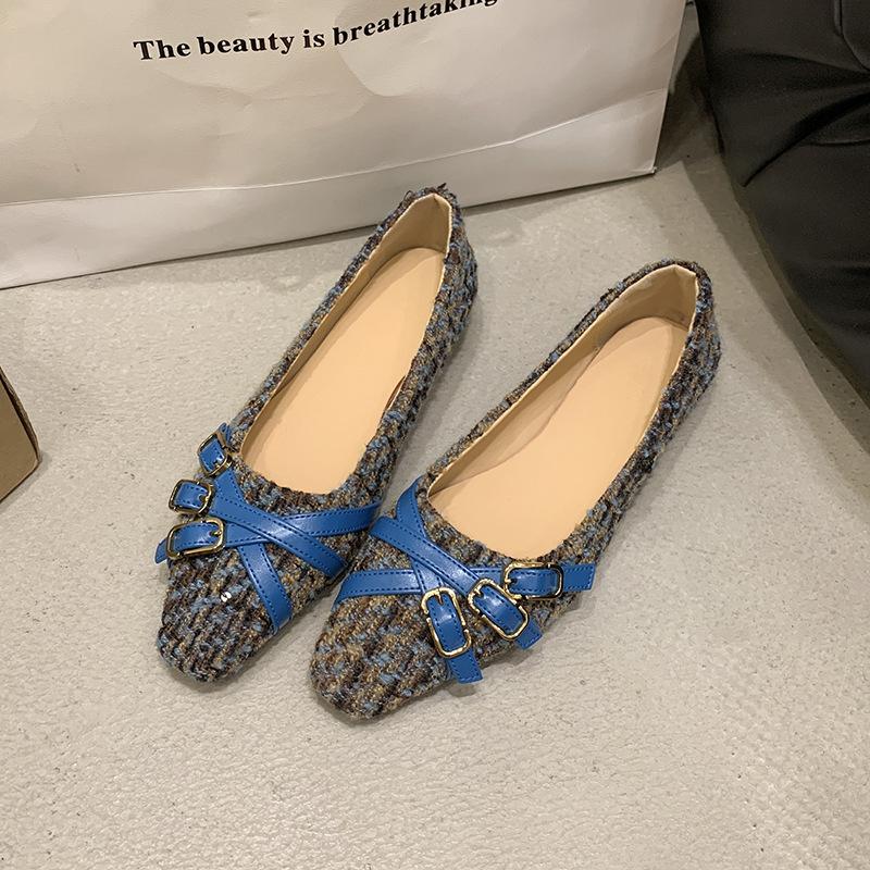 Retro Shallow Mouth Small Square Head Flat Shoes Women's Shoes 2025 New Spring and Autumn Lazy Shoes French Belt Buckle Women's Single Shoes