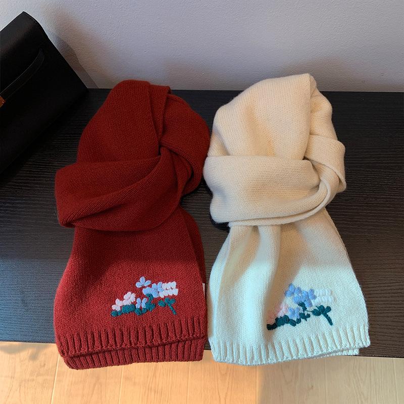 Korean 111 Embroidery Flowers Autumn and Winter Warm Premium Atmosphere Knitted Scarf Atmosphere Scarf