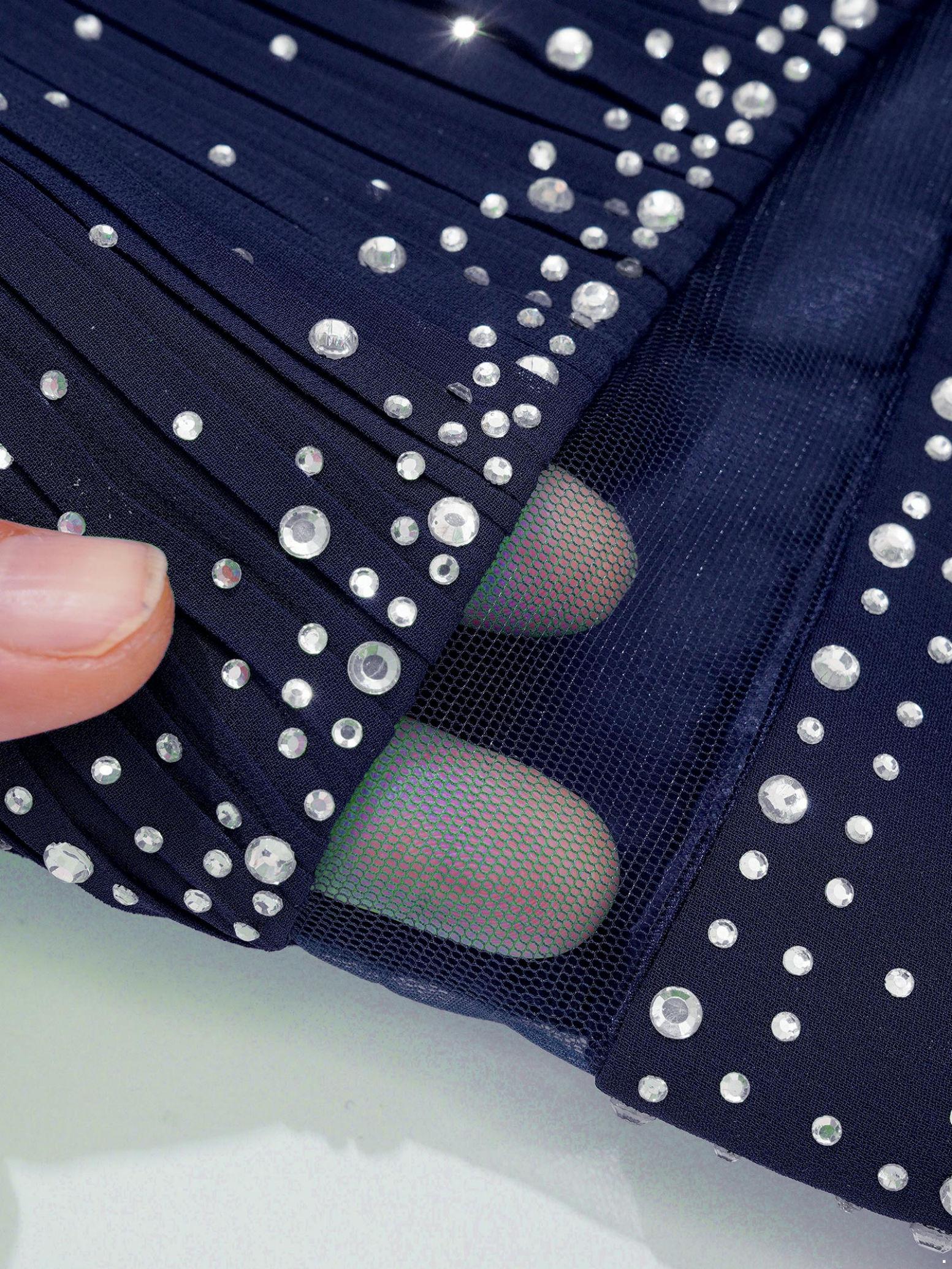 Порнодағы Люси Тай Эротика оқу