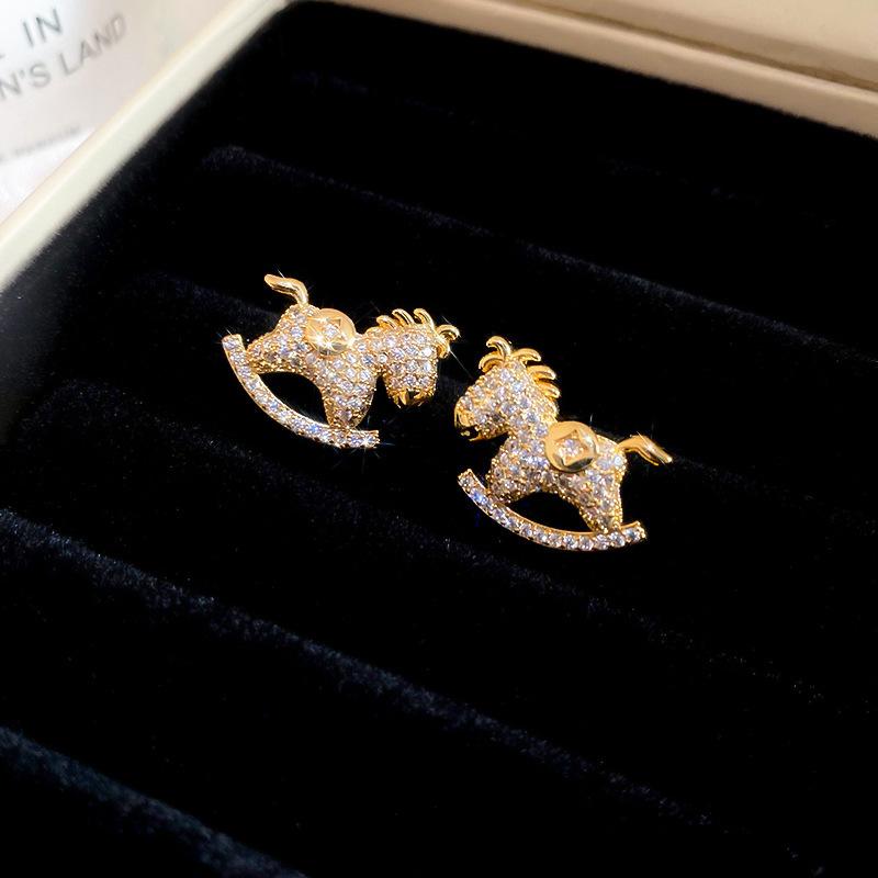 Zircon red natal year pony earrings light luxury stud earrings exquisite cute earrings