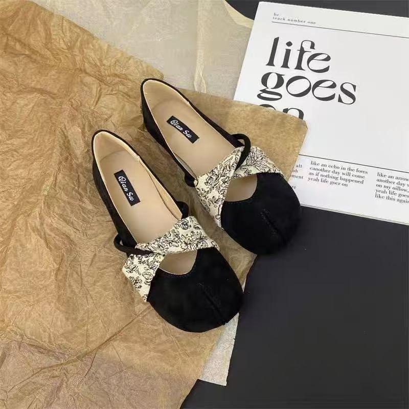 Matching skirts is not tiring, ballet Mary Jane shoes, summer new French stunning inner height increase single shoes for women