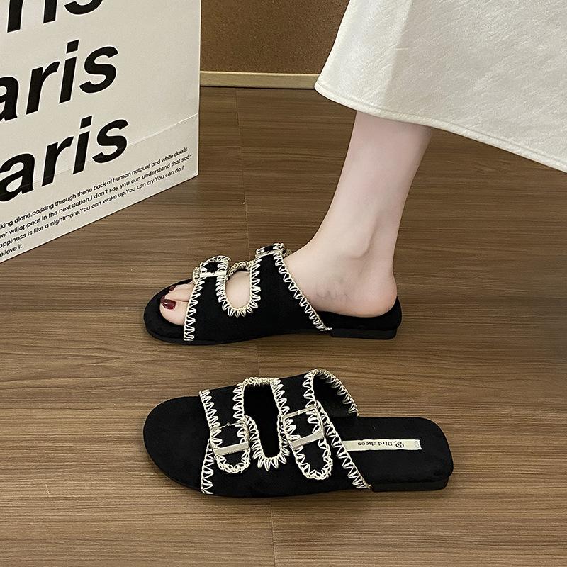 

Flat-bottomed fashion outer wear belt buckle cool slippers women s shoes new summer outer wear yellow beach sandals 40 чёрный