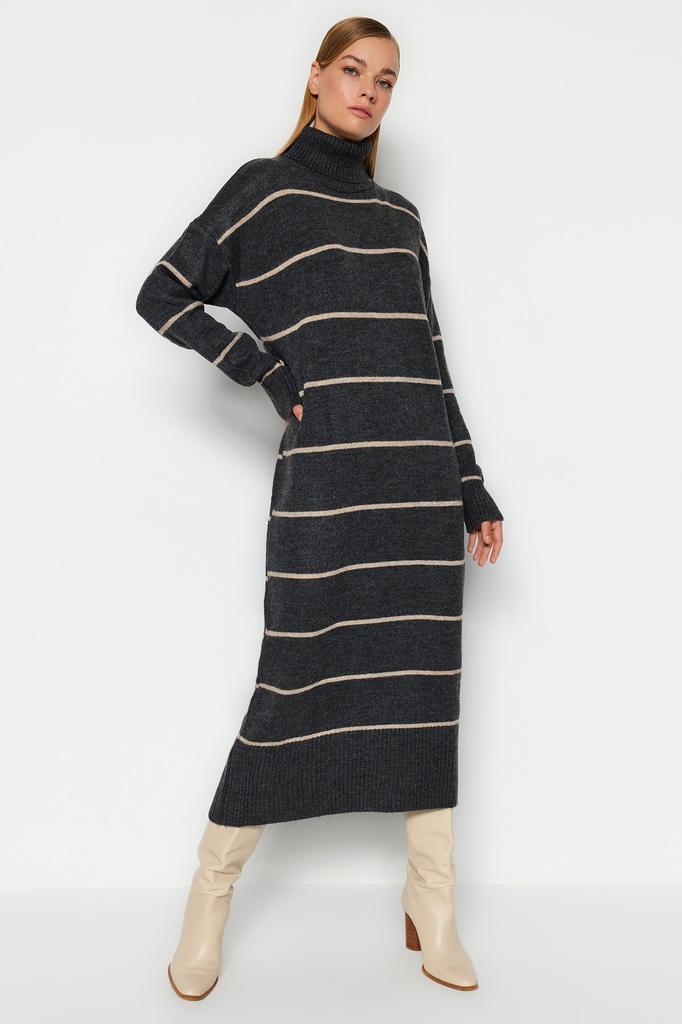 Women's Style Dress Stone Striped Wide Fit Maxi Knitwear Dress