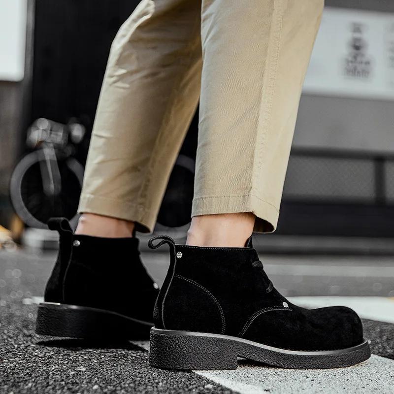 Pánské kotníkové boty Derby z hovězí semišové kůže, pánské ležérní pracovní boty s kulatou špičkou a smyslem pro design, pánské ležérní kožené boty