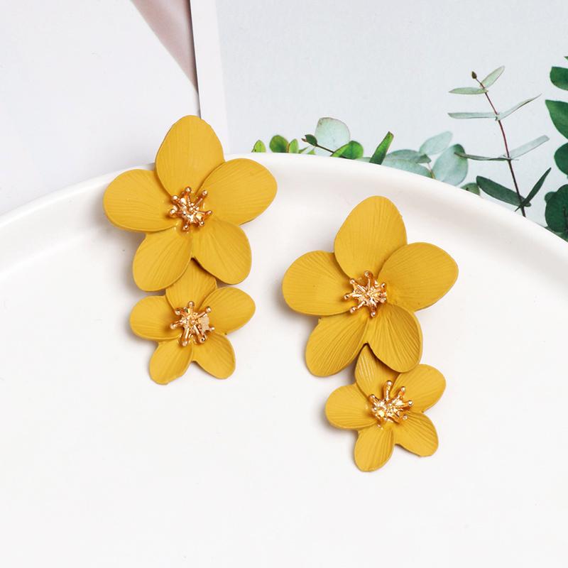 

Серьги-подвески с двойным слоем цветов для женщин, модные серьги-капли с лепестками, покрытые краской-спреем, белые, синие, розовые, красные цирконы