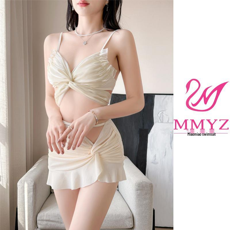 

Причудливый раздельный купальник: Женский сексуальный комплект из трех предметов с бантом, слим-эффектом и отбеливающим эффектом, купальник для горячих источников в корейском стиле. S (80-95 kg)