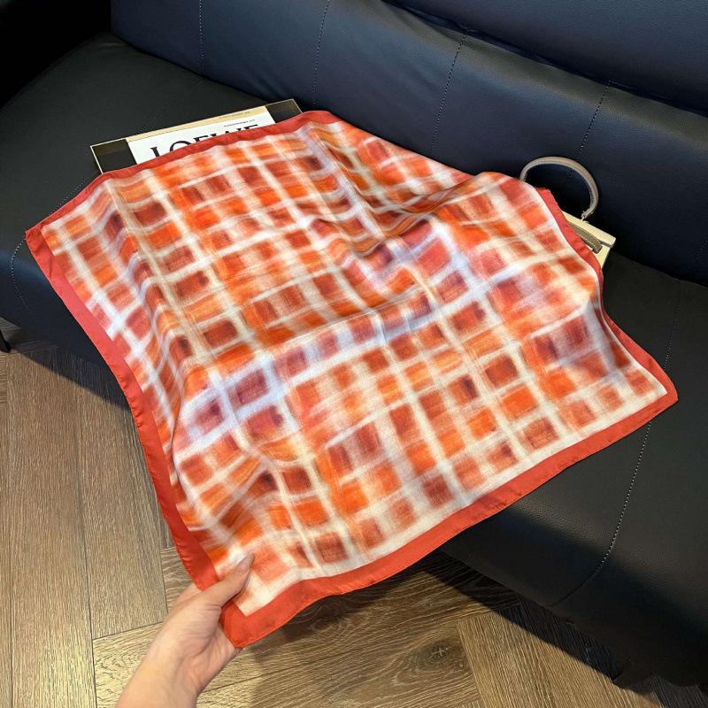 Fashion Black and White Printing Temperament Square Scarf Imitation Silk Korean Version Decorative Scarf Scarf Professional Decorative Shawl Silk Scar