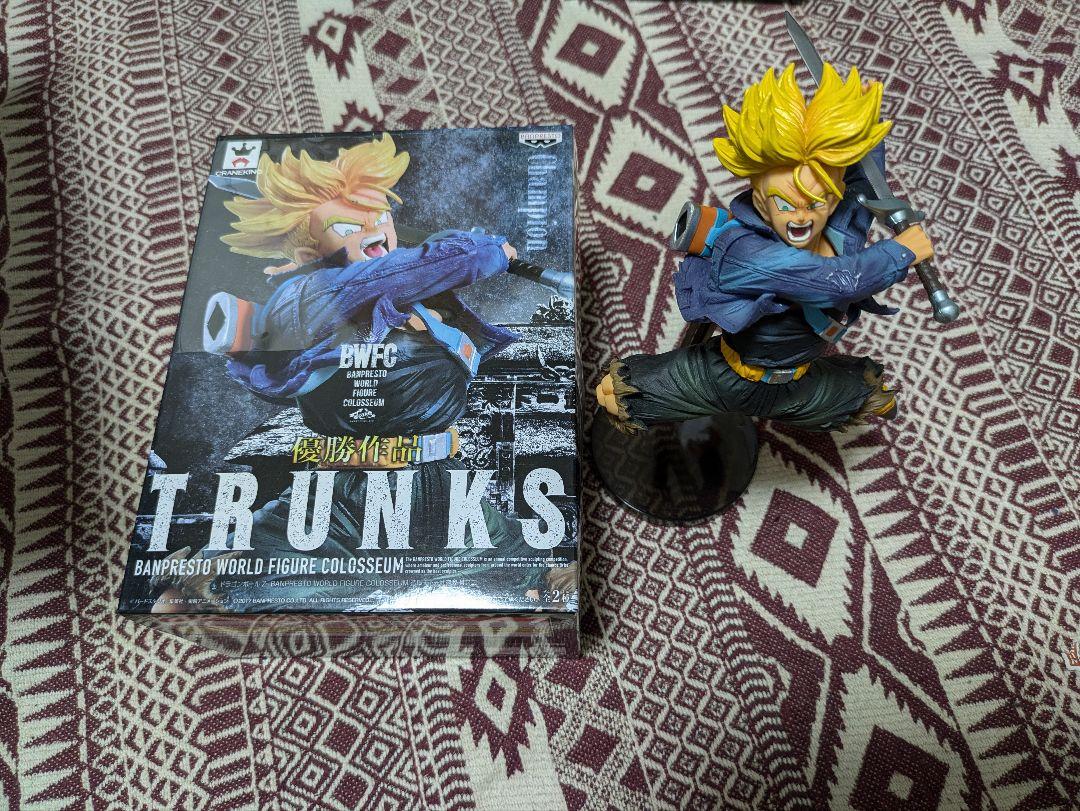 

[USED] BWFC Trunks Figure