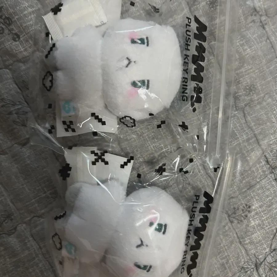 

PLAVE Мами Брелок