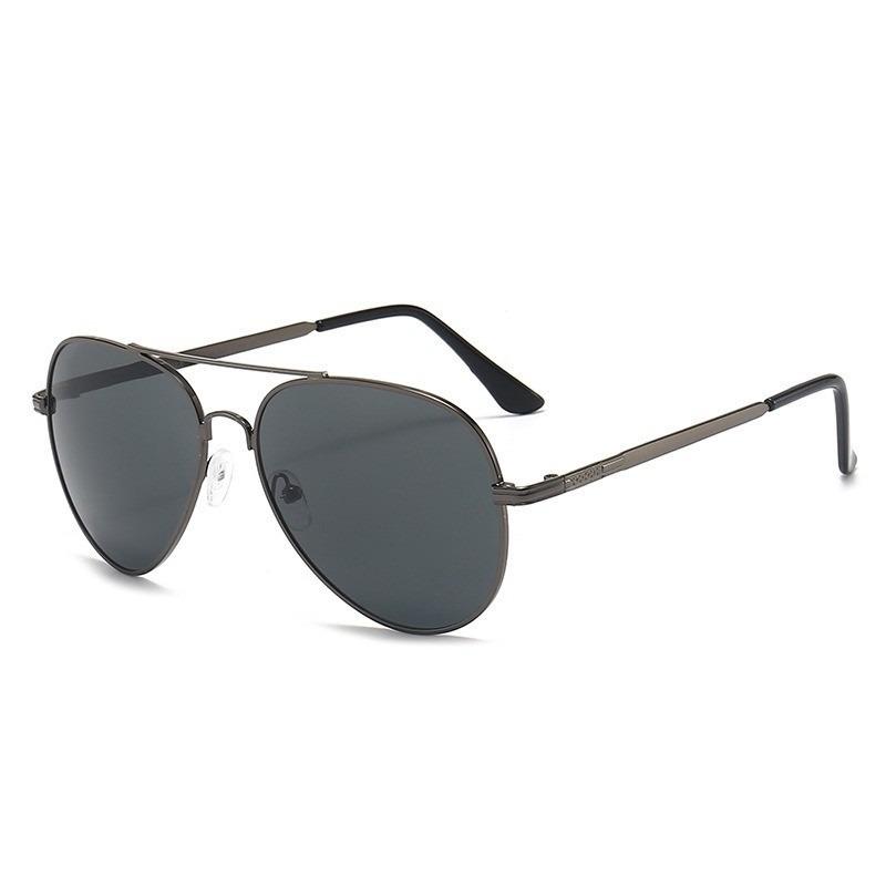 Fashionable Classic Aviator Sunglasses UV 400 Metal Frame Driving Sunglasses for Men  Women