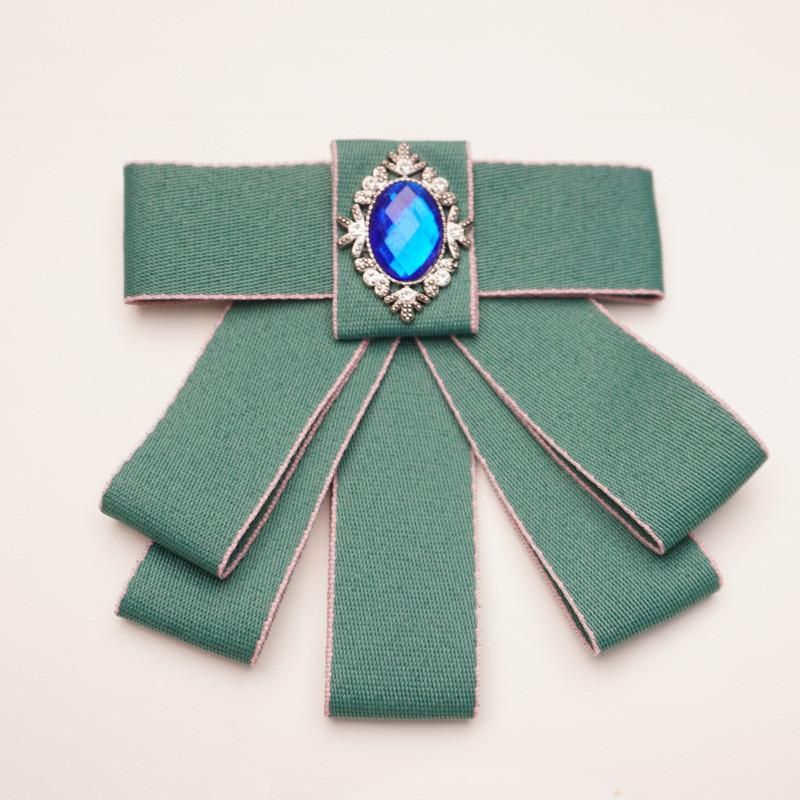 Elegant Unisex Collar Flower With Polyester Material For Weddings And Parties