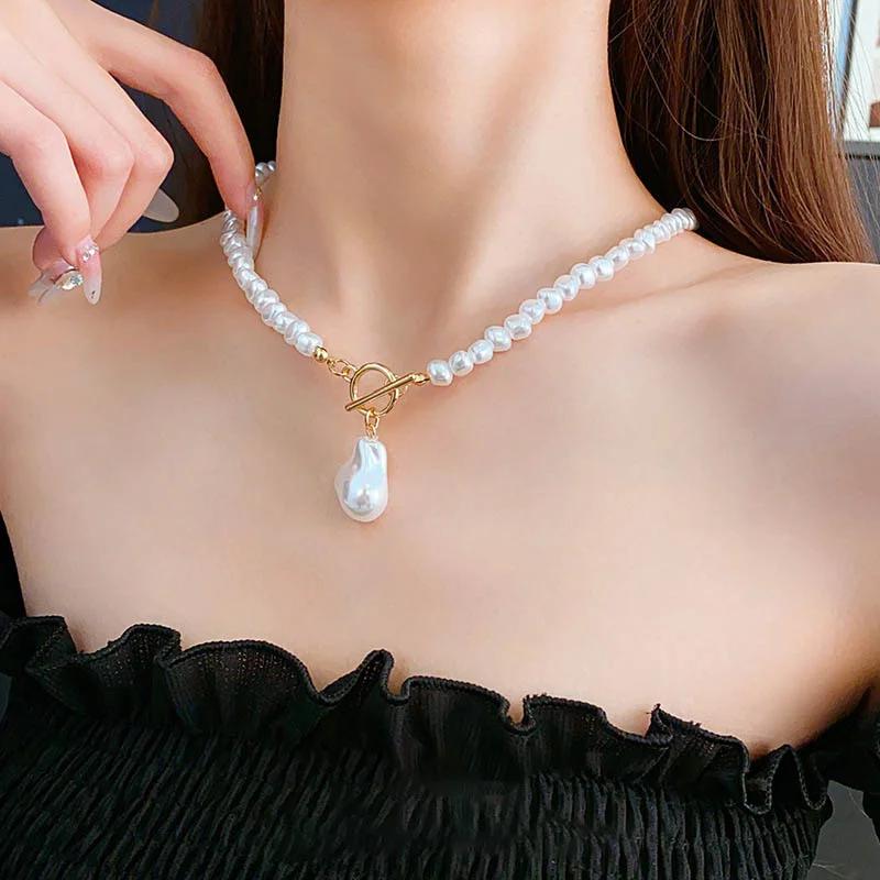 New Baroque Imitation Pearl Ot Buckle Pendant Necklace Women Wedding Bridal Bead Chain Neck Accessories Jewelry Gift